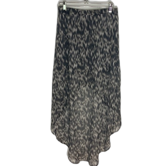 Express Lightweight Flowy Patterned High Low Skirt Skort Gray Size Small - Picture 11 of 14